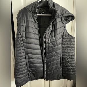 Avenue black puffer vest